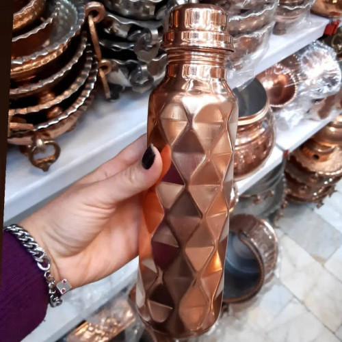 قمقمه و بطری آب سه بعدی مسی ارتفاع 25 سانت