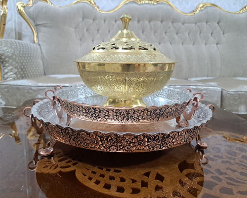 دیس گرد مسی گلبرگ پایه دار سایز ۴ قطر ۳۸ پلوخوری و مرغ خوری