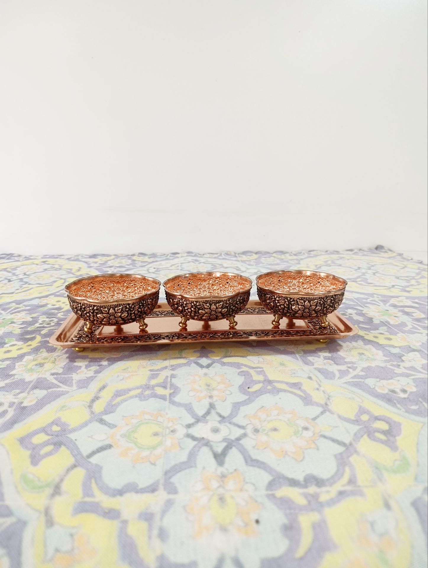 رولت خوری گلبرگ مسی با پیاله مسی ۳ عددی